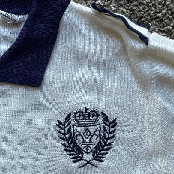 Vintage 80s Andrea Gayle Cardigan Sweater Women Small Blue Embroidered Crest - Picture 2 of 7